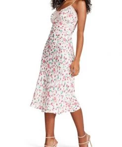 BB Dakota By Steve Madden Strawberry Fields Dress