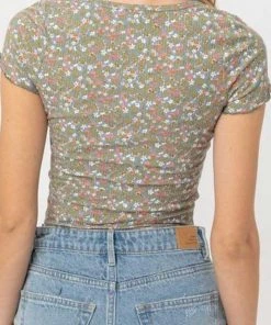Love Tree Floral Print Button Down Cropped Top New Arrivals 5 Love Tree Floral Print Button Down Cropped Top New Arrivals
