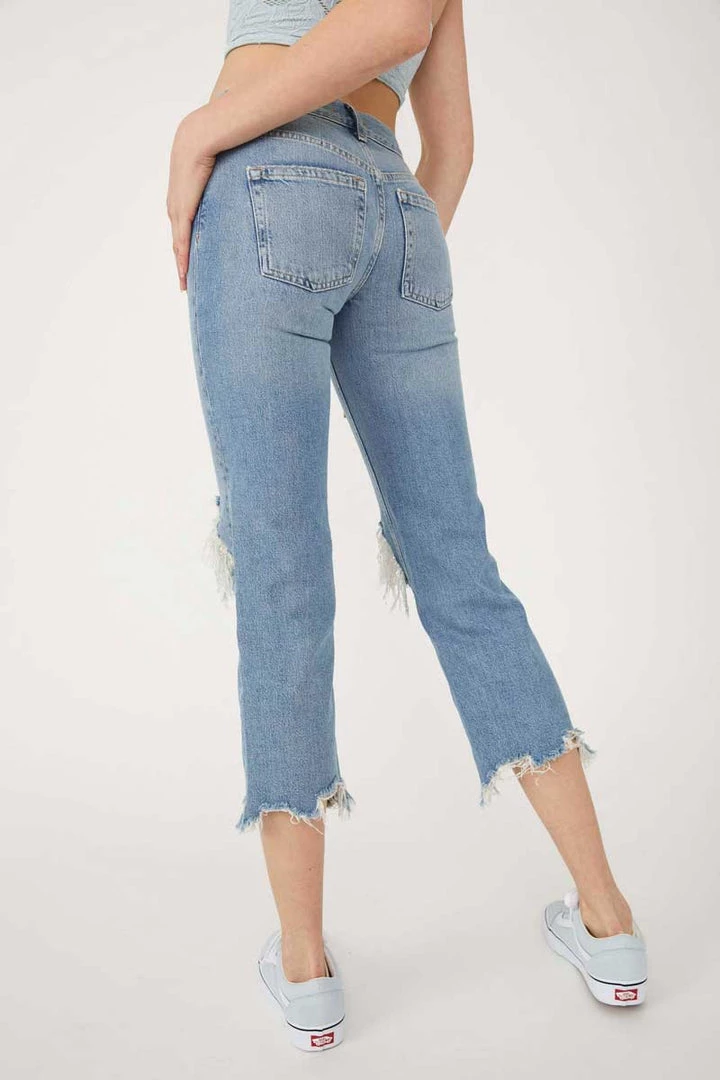 New Arrivals Free People Maggie Mid-Rise Straight-Leg Jeans 4 New Arrivals Free People Maggie Mid-Rise Straight-Leg Jeans