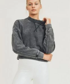 Mono B Mineral-Washed Fleece Cropped Pullover