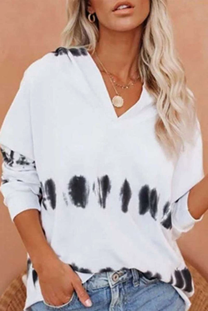 Today Fashion New Arrivals Oversized Tie Dyed V-Neck Top 1 Today Fashion New Arrivals Oversized Tie Dyed V-Neck Top
