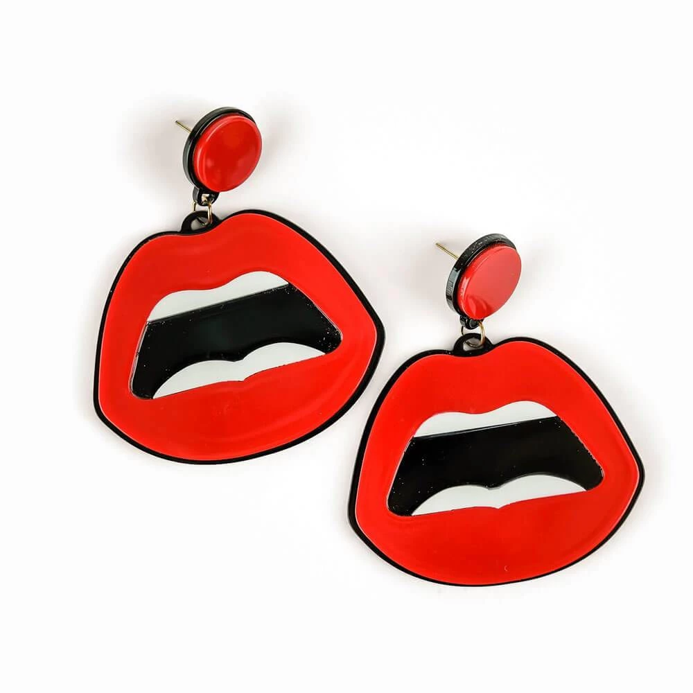 MILK MONEY Accessories Pop Kiss Me Earrings 1 MILK MONEY Accessories Pop Kiss Me Earrings