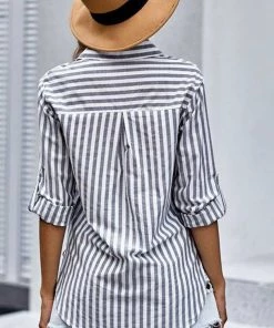 LA RENTA FASHION New Arrivals Striped Button Front Tunic Top