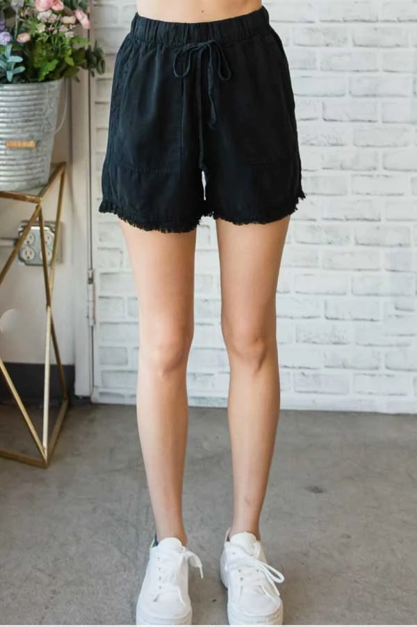 Veveret New Arrivals Tie Waist Acid Washed Tencel Shorts 4 Veveret New Arrivals Tie Waist Acid Washed Tencel Shorts