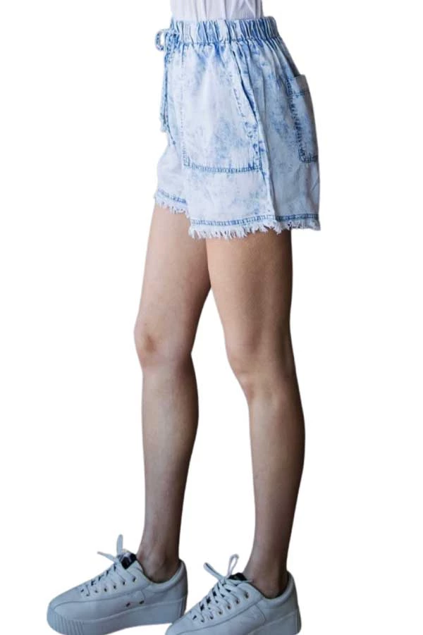 Veveret New Arrivals Tie Waist Acid Washed Tencel Shorts 5 Veveret New Arrivals Tie Waist Acid Washed Tencel Shorts