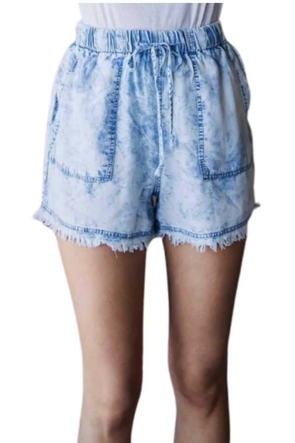 Veveret New Arrivals Tie Waist Acid Washed Tencel Shorts 3 Veveret New Arrivals Tie Waist Acid Washed Tencel Shorts