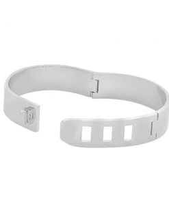 OMG Blings New Arrivals Twist & Lock Bracelet