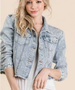 Veveret Washed Denim Jacket With Rhinestone New Arrivals