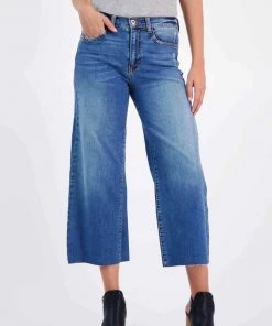 MILK MONEY Clothing Wide Leg Crop Jeans